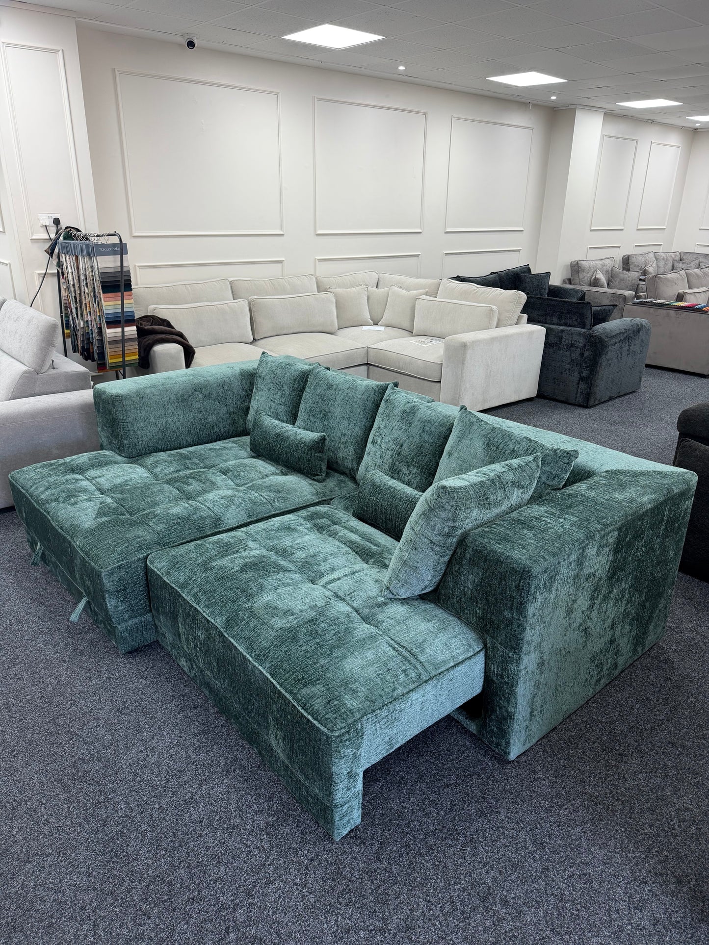 Brooklyn Electric Storage Right Hand Sofa Bed - Emerald