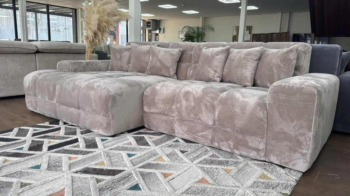 Jacob Sofa Mocha Right Hand Facing Corner