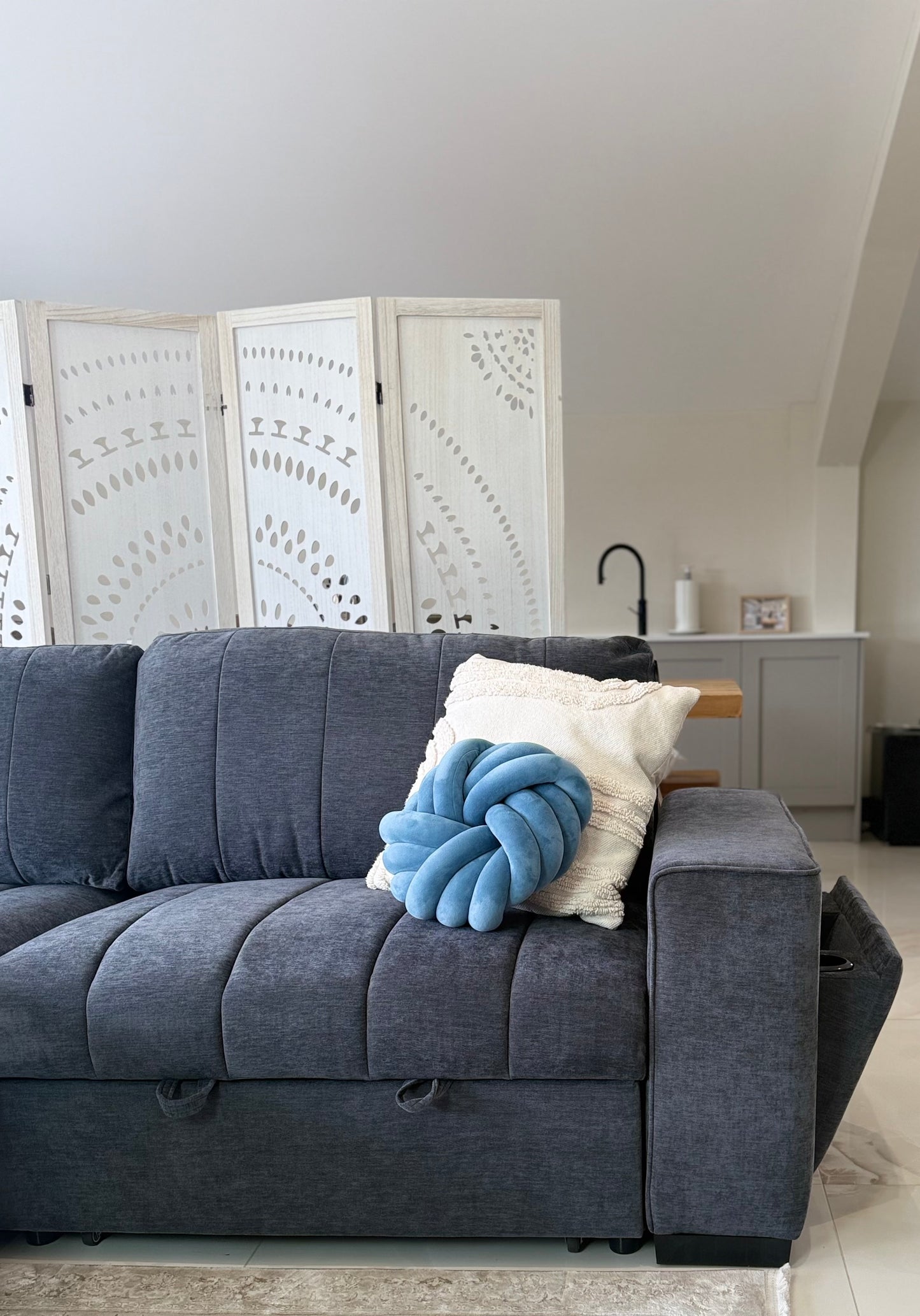 Franklin Universal Storage Sofa Bed With Cupholders & USB/C Charging