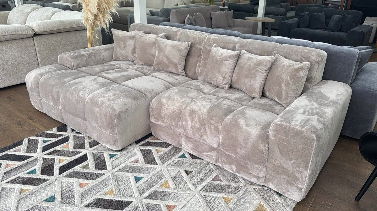 Jacob Sofa Mocha Right Hand Facing Corner