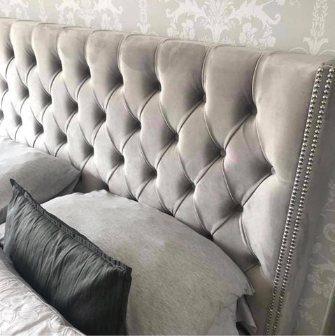 Westminster Chesterfield Bed