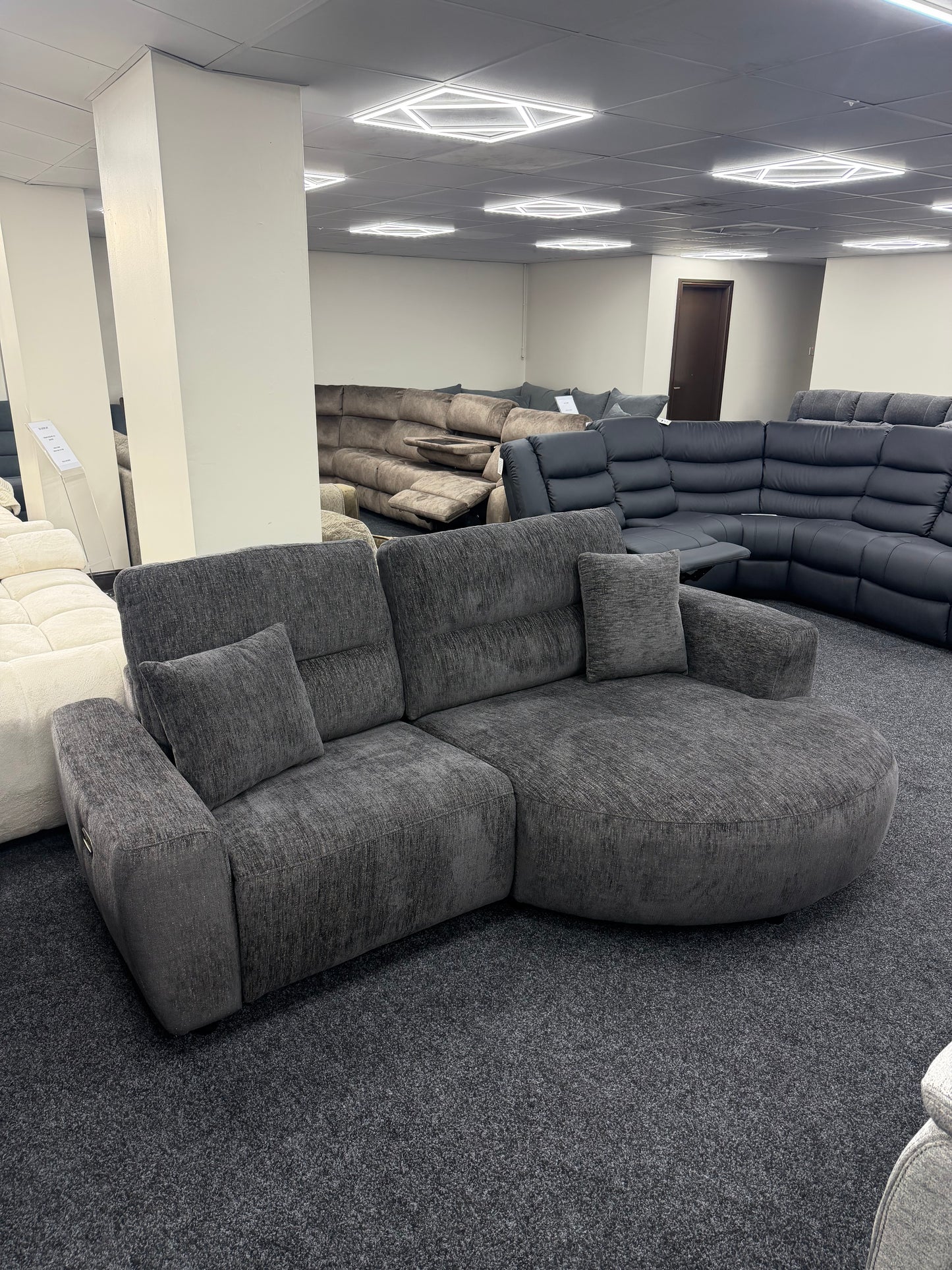 Denver Sofa Black Electric Recliner Right Hand
