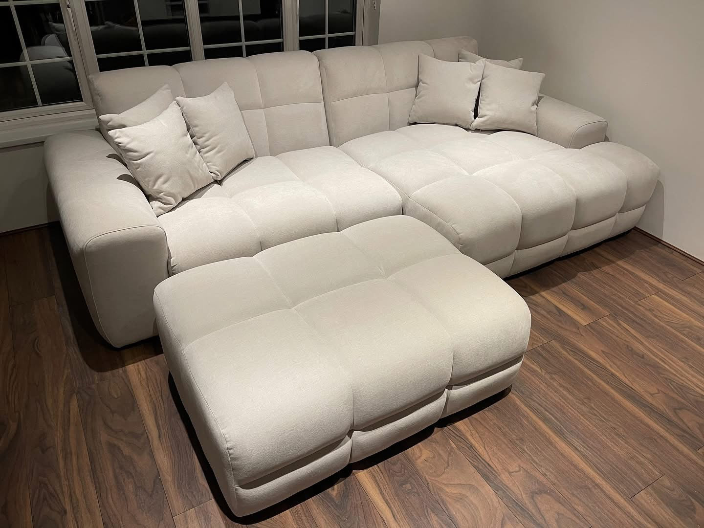 Jacob Sofa Beige Right Hand Facing Corner