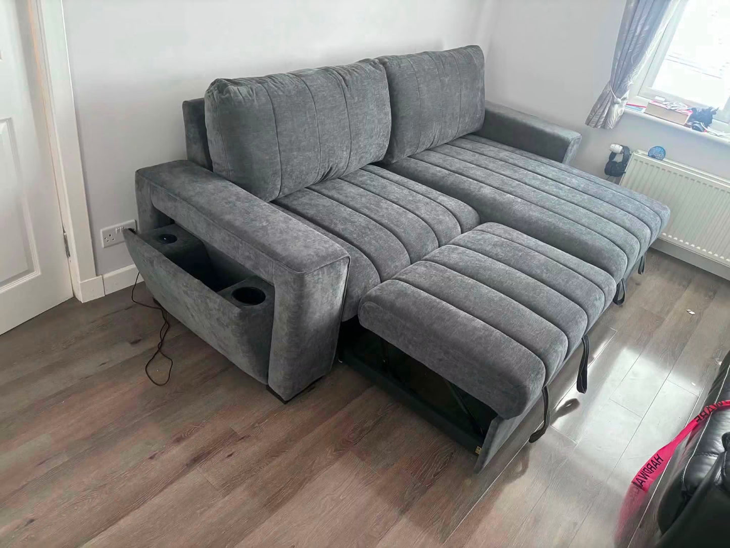 Franklin Universal Storage Sofa Bed With Cupholders & USB/C Charging