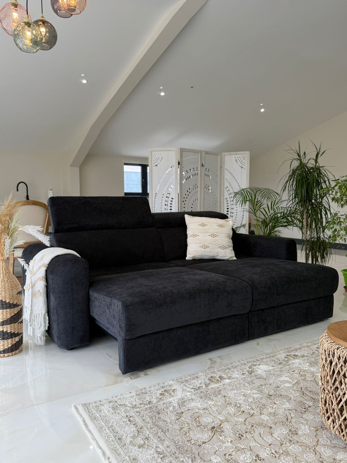 Dakota 3 Seater Electric Sofa Bed - Black