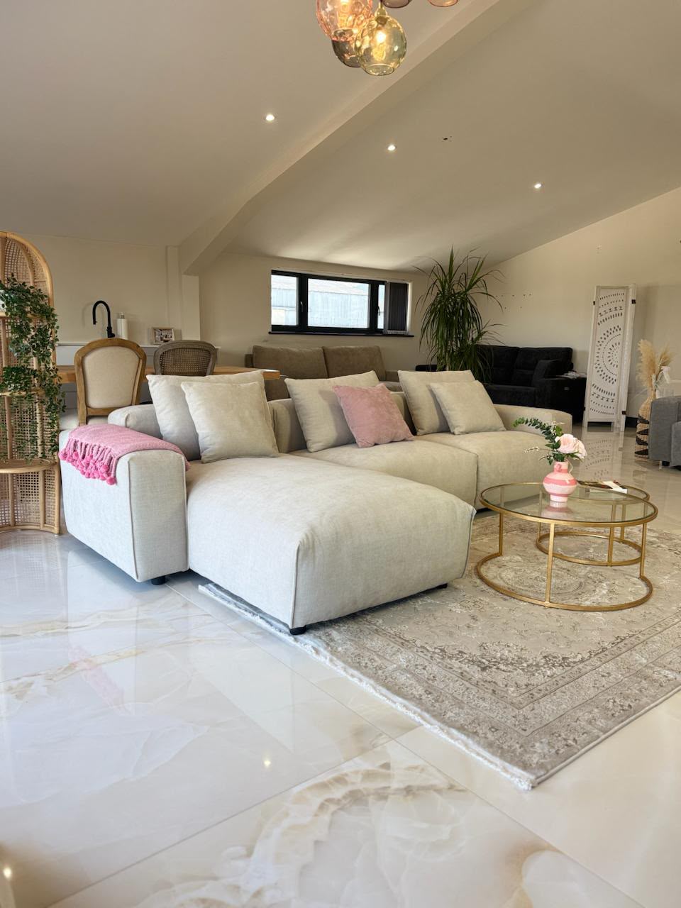 Malibu Sofa Beige Universal Corner