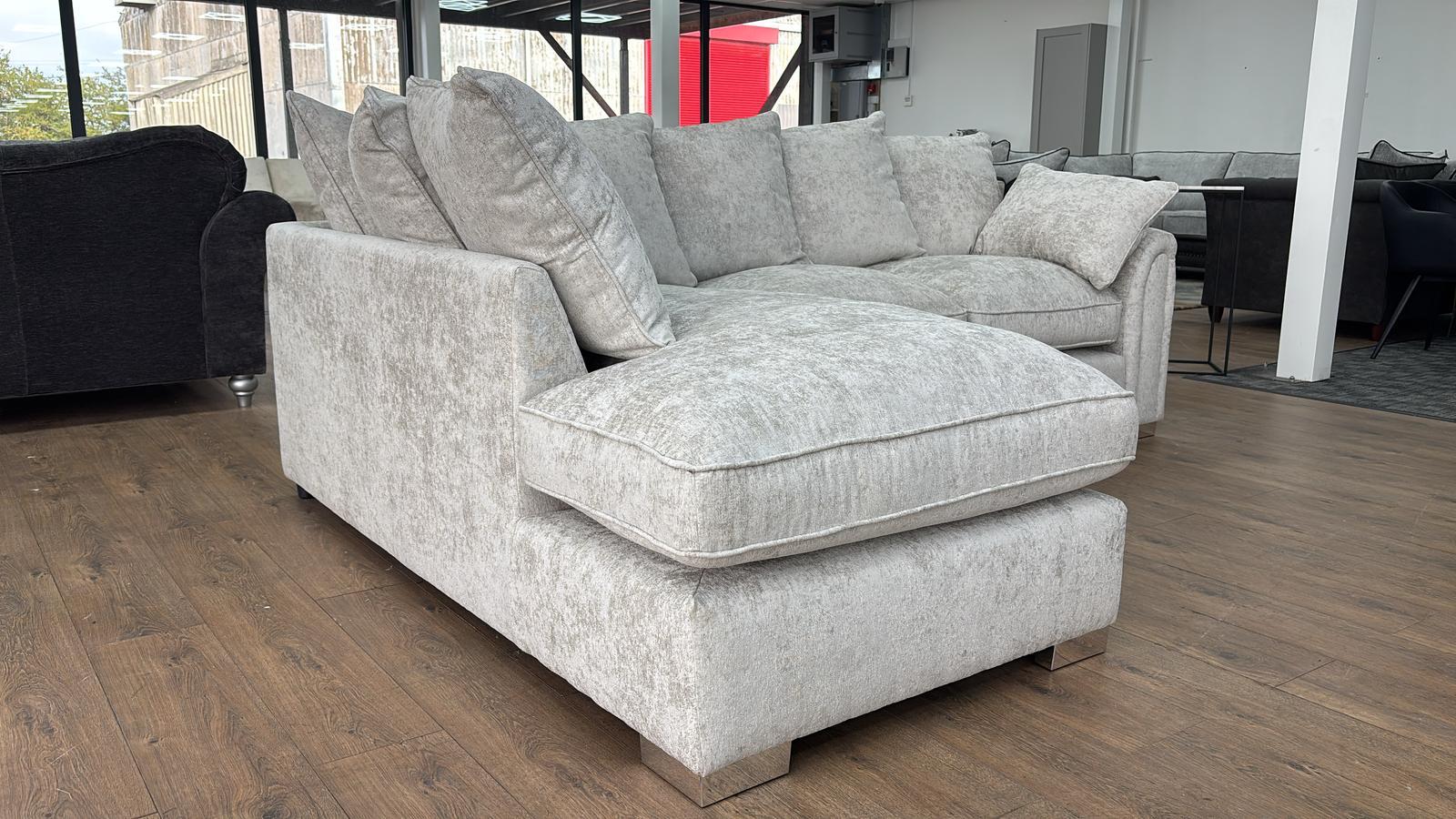 Chiswick Chaise Corner Sofa With Free Footstool