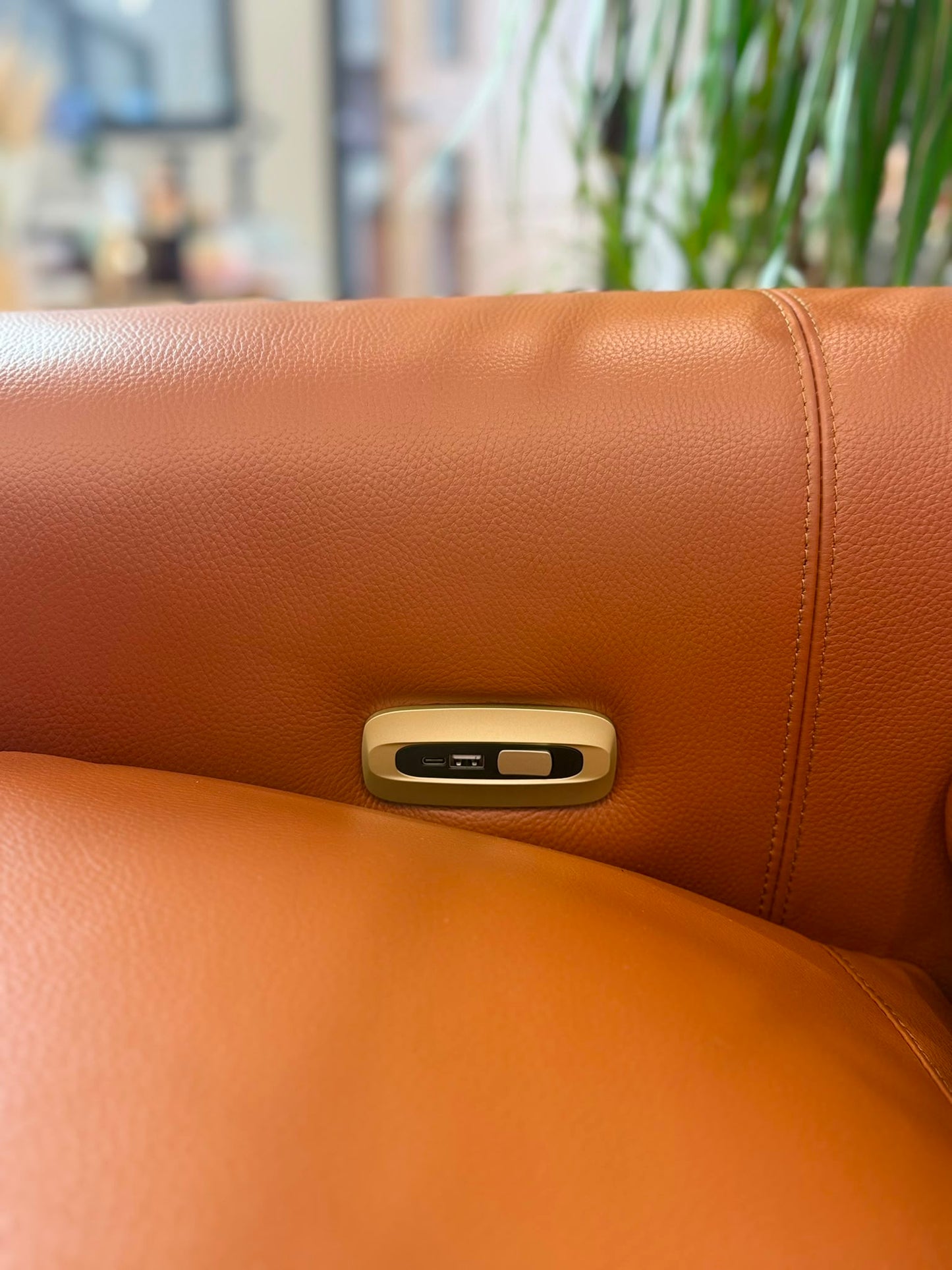 Resillience Power Electric Corner Sofa - Tan Leather