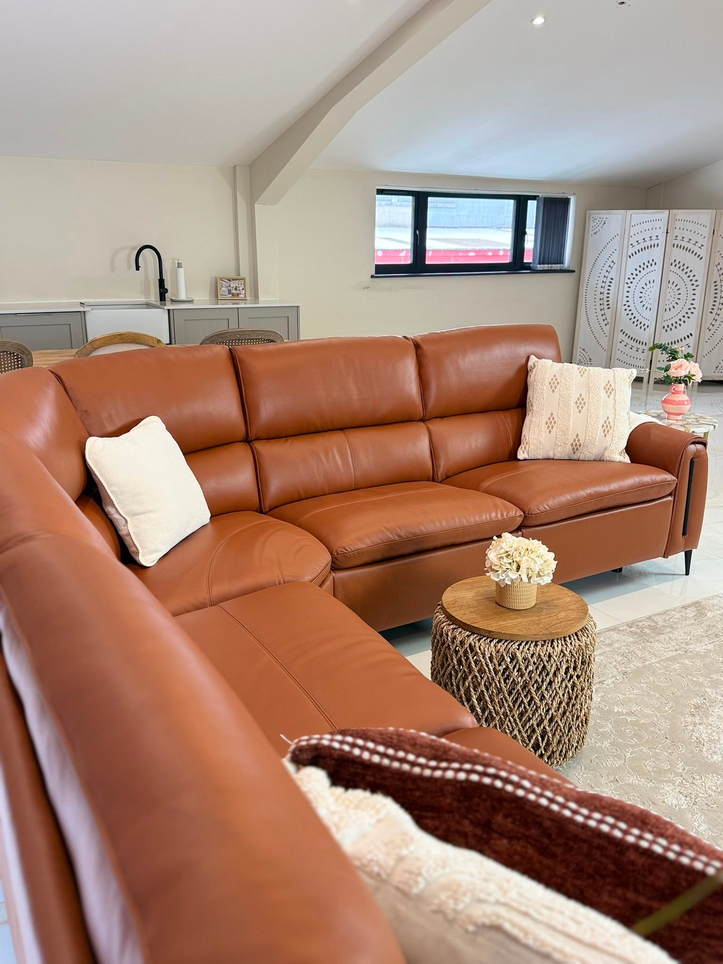 Resillience Power Electric Corner Sofa - Tan Leather