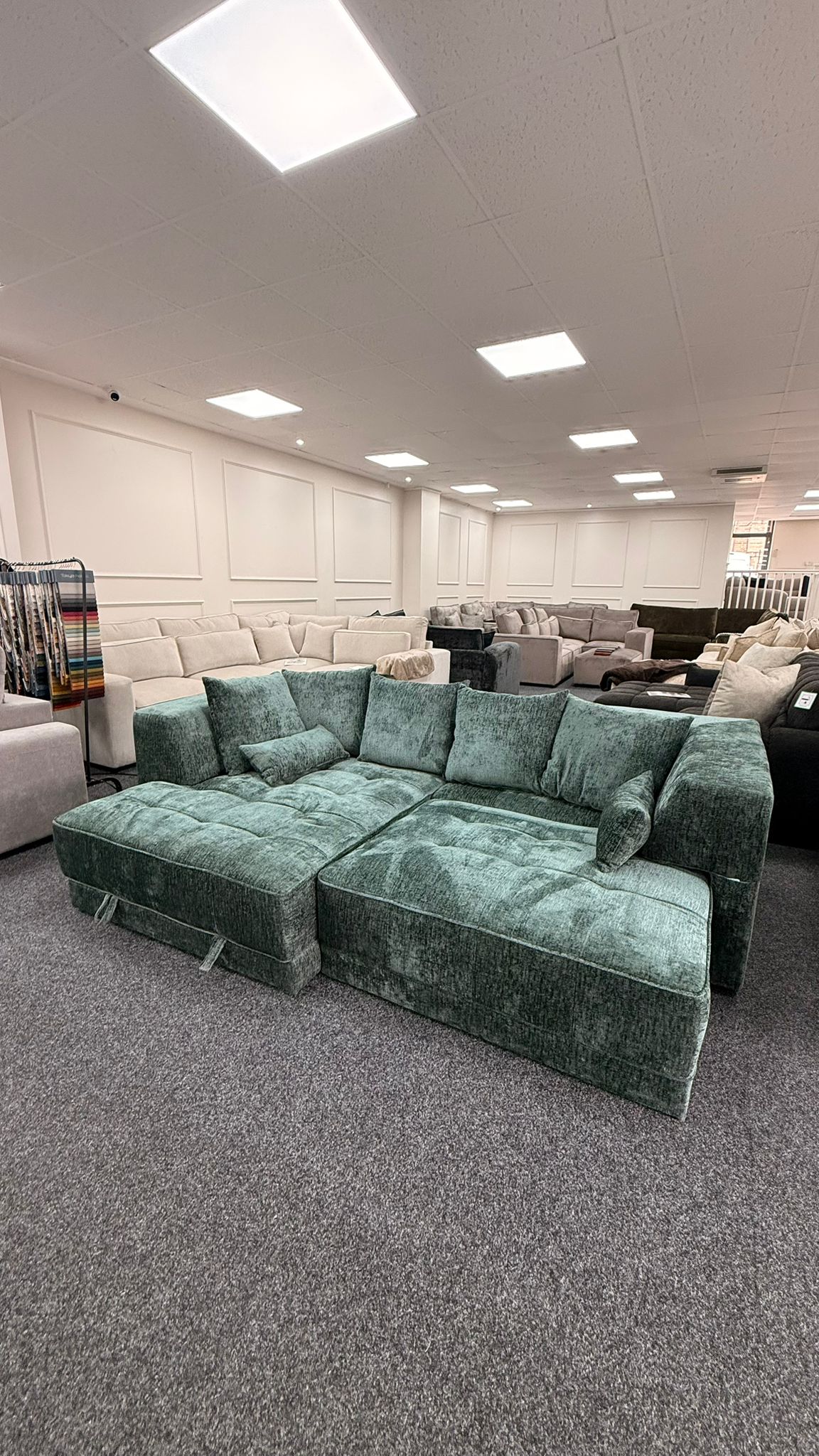 Brooklyn Electric Storage Right Hand Sofa Bed - Emerald