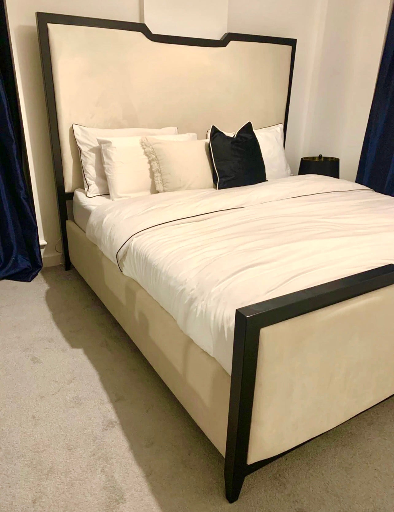 Hampton Luxury Metal Frame Bed