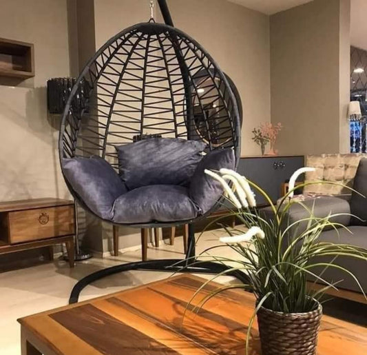 Indoor/Outdoor Wicker Swing Chair