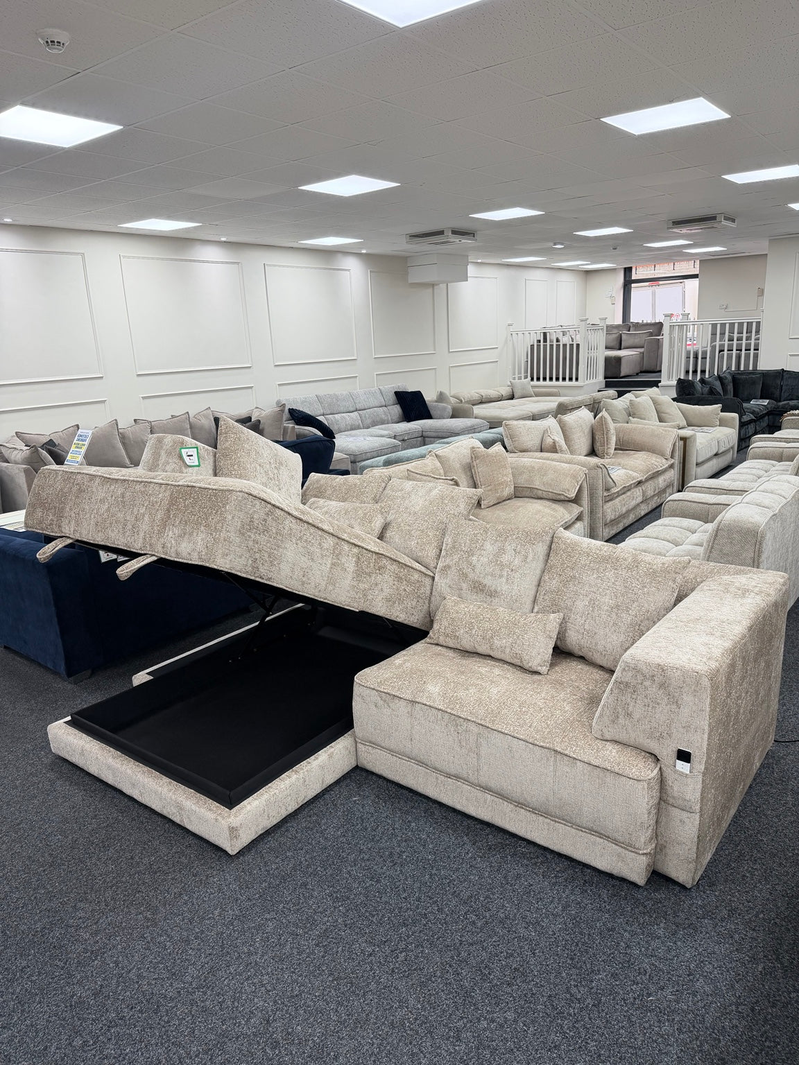 Brooklyn Light Beige left-hand electric storage sofa bed, open storage compartment