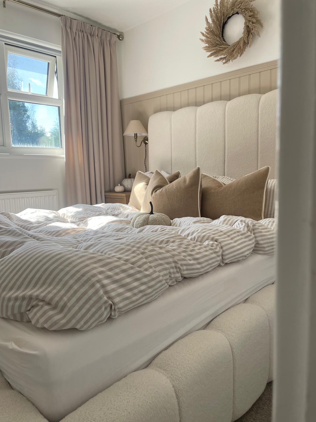 Laurence Boucle Bed Frame