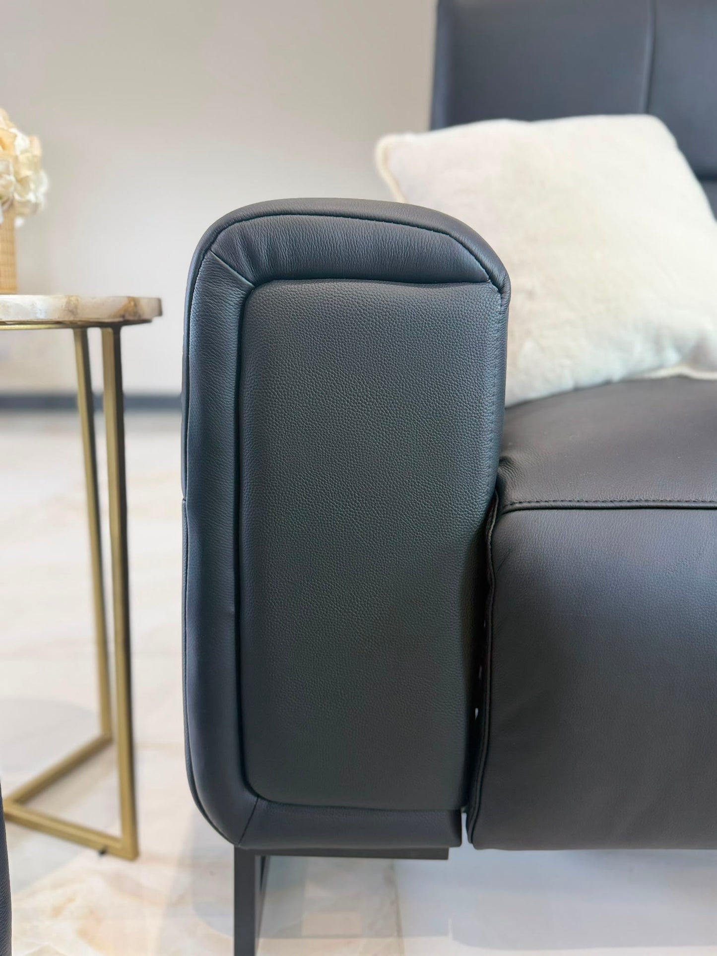Richmond Electric Recliner Sofa Collection