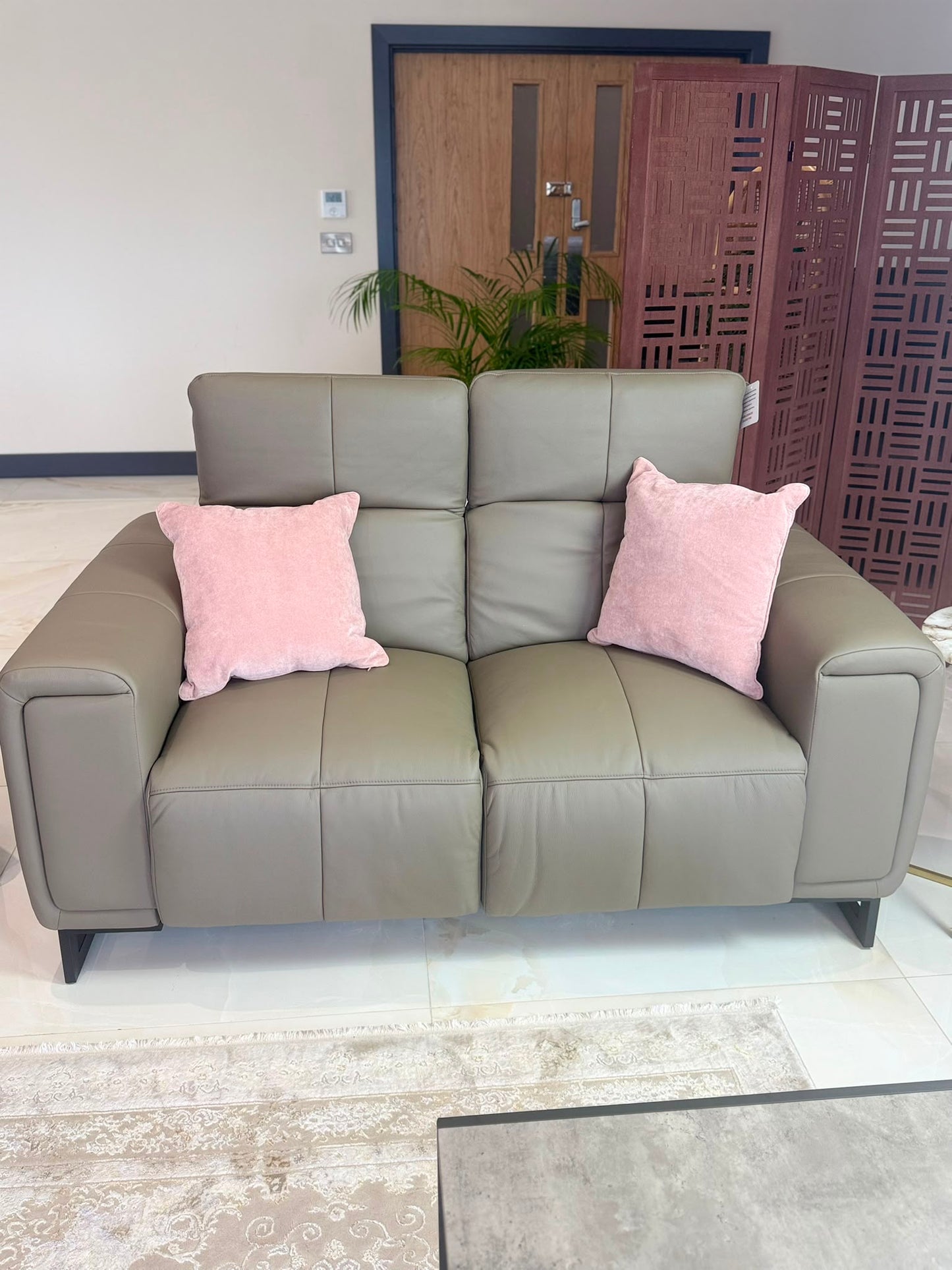 Richmond Electric Recliner Sofa Collection